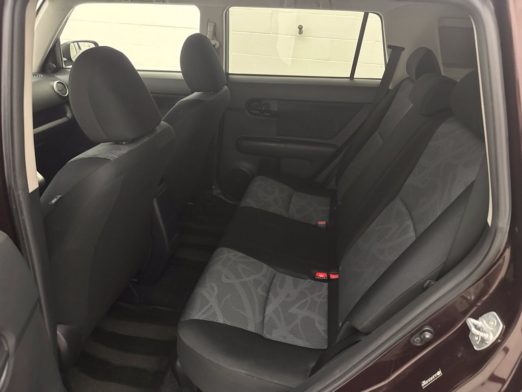 Used 2012 Scion xB FWD image 26