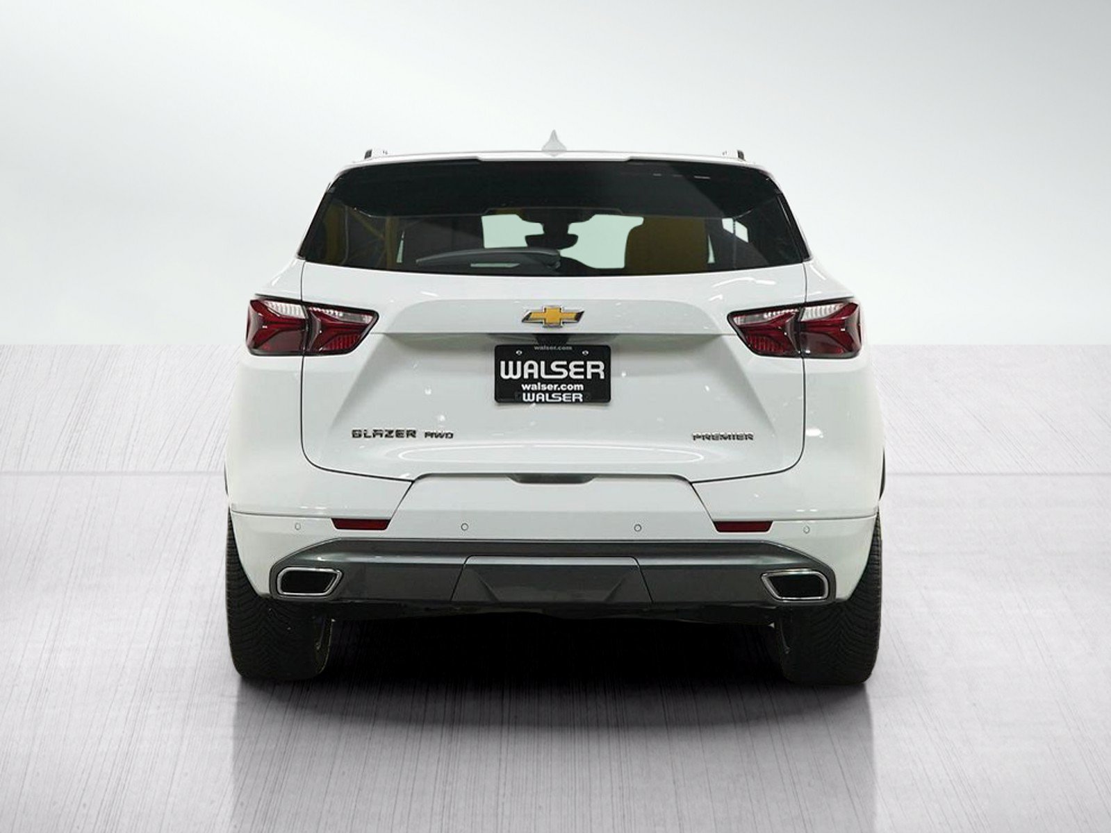 Used 2019 Chevrolet Blazer Premier w/ Sun and Wheels Package AWD/4WD image 4