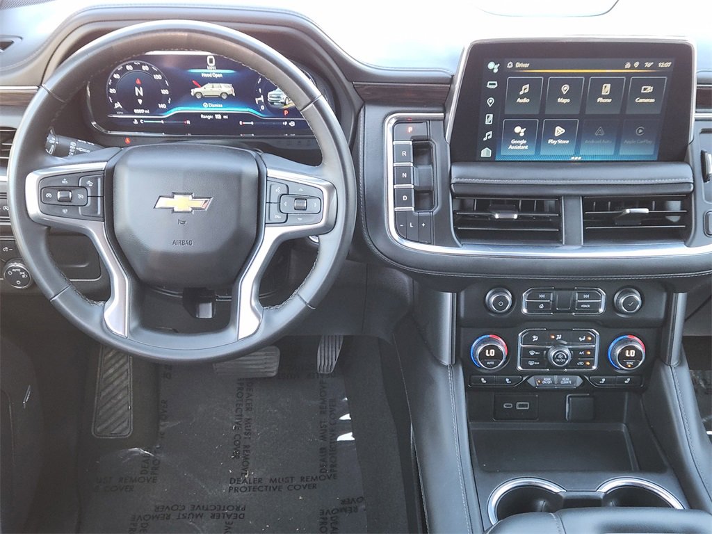Used 2024 Chevrolet Suburban LT image 27