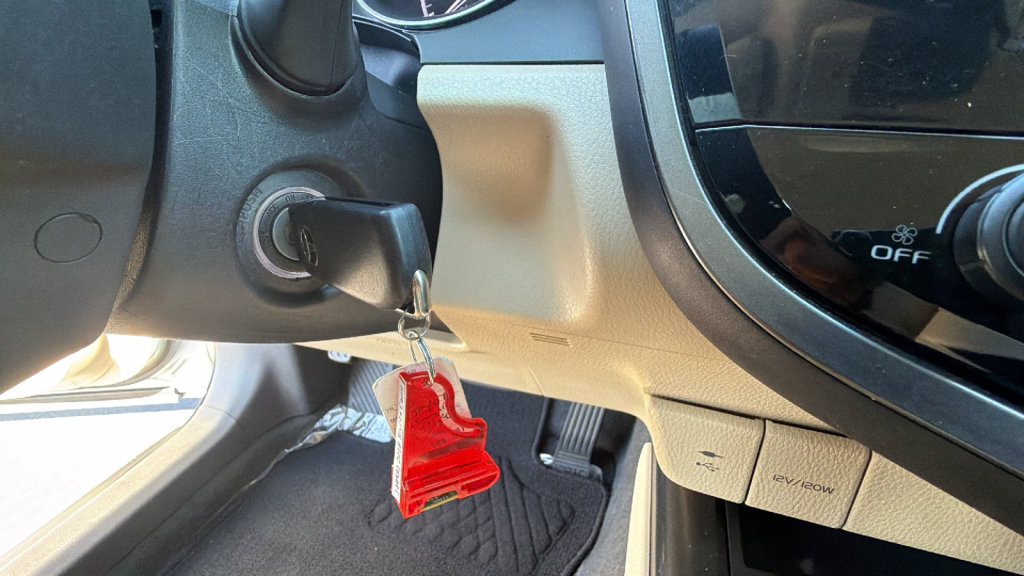 Certified 2018 Toyota Camry LE FWD image 17