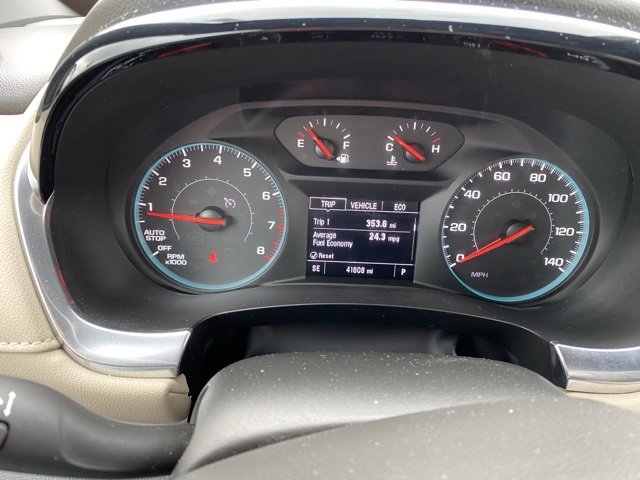 Used 2022 Chevrolet Traverse LS image 28