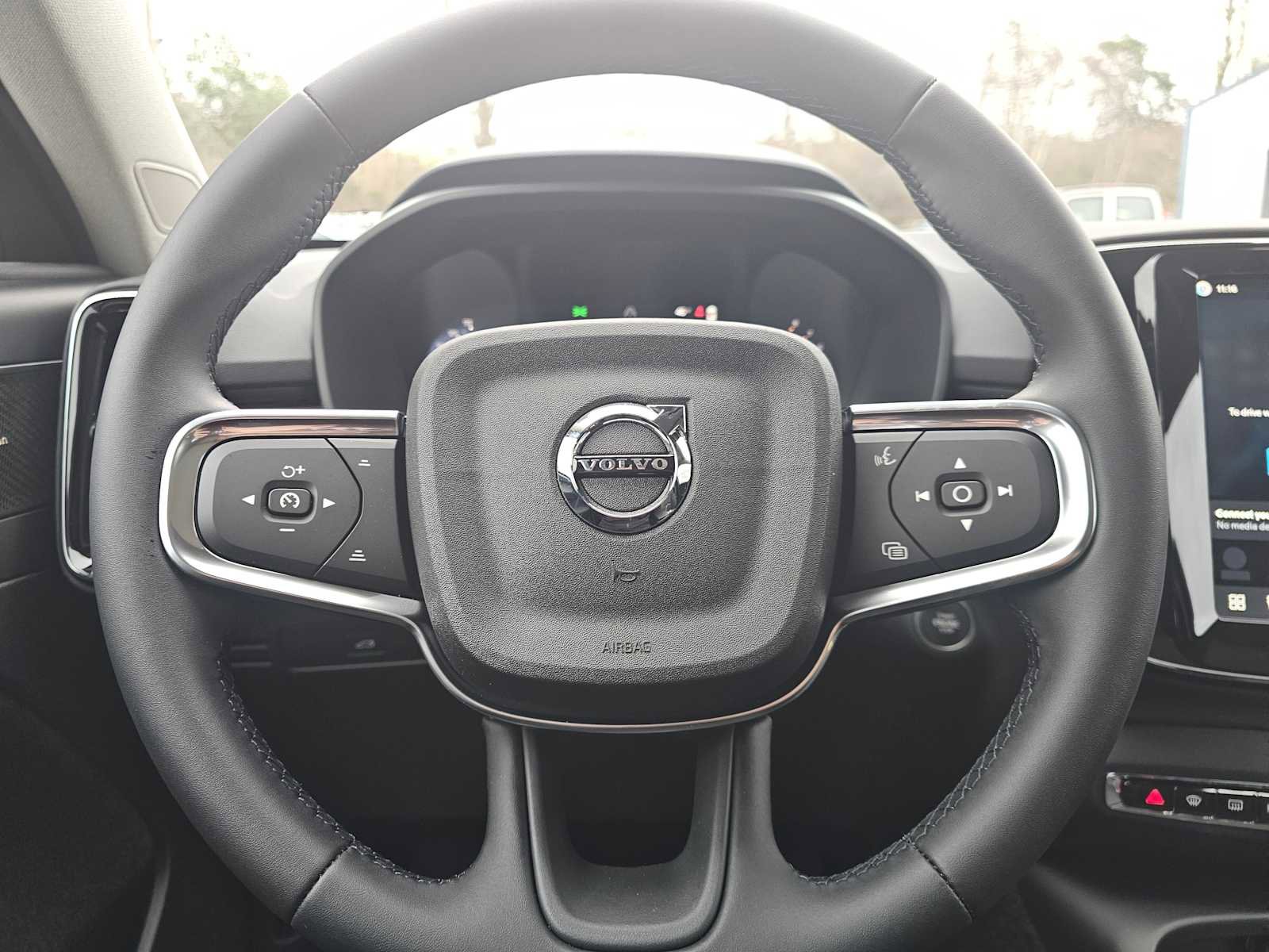 New 2026 Volvo XC40 B5 Plus w/ Protection Package Premier image 24