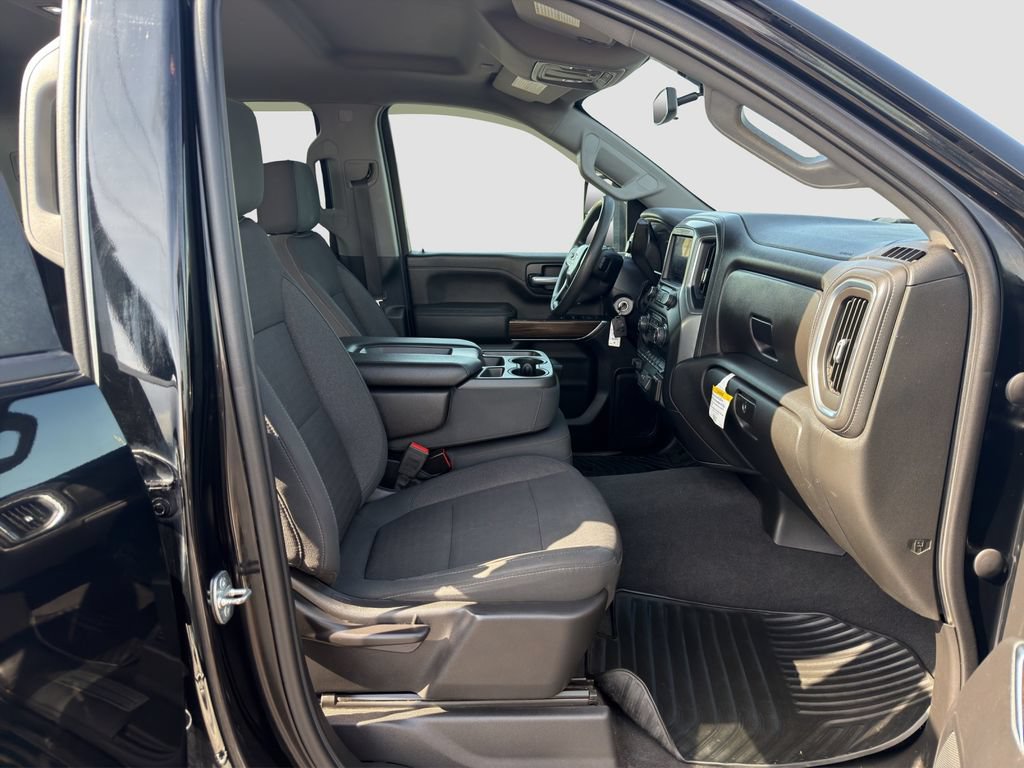 Used 2020 Chevrolet Silverado 3500 LT AWD/4WD image 32