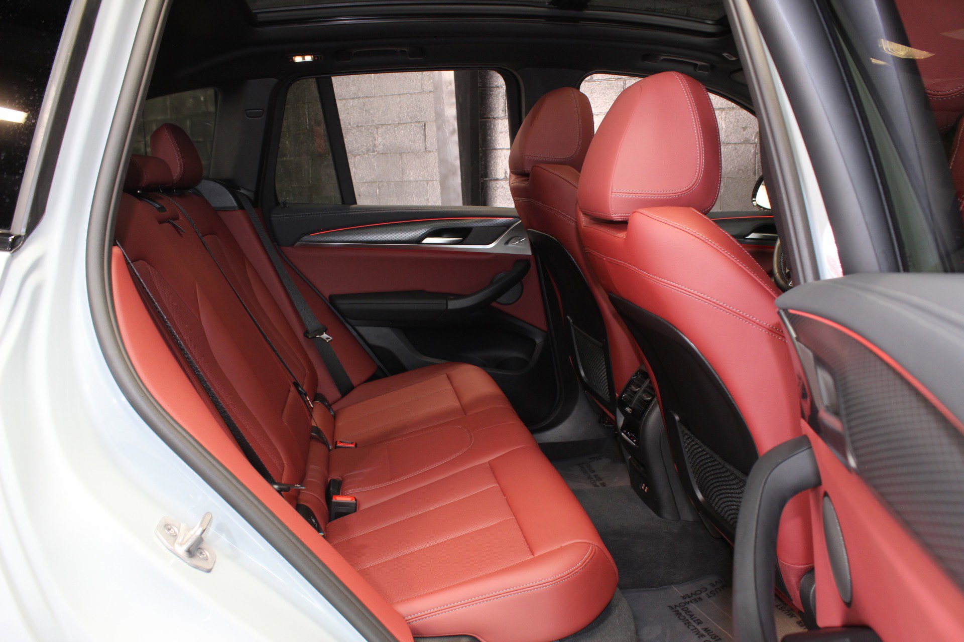 Used 2024 BMW X3 M40i w/ Premium Package image 43