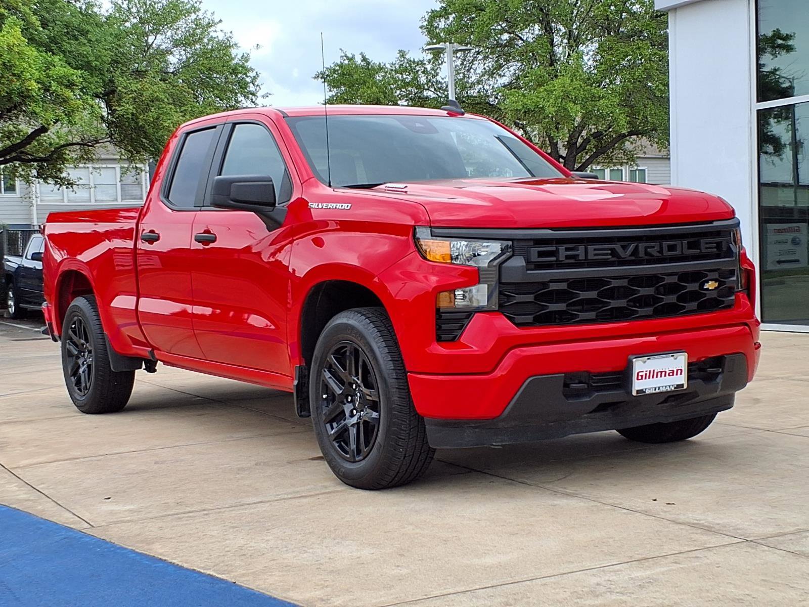 Used 2024 Chevrolet Silverado 1500 Custom w/ LPO, Dark Essentials Package image 2