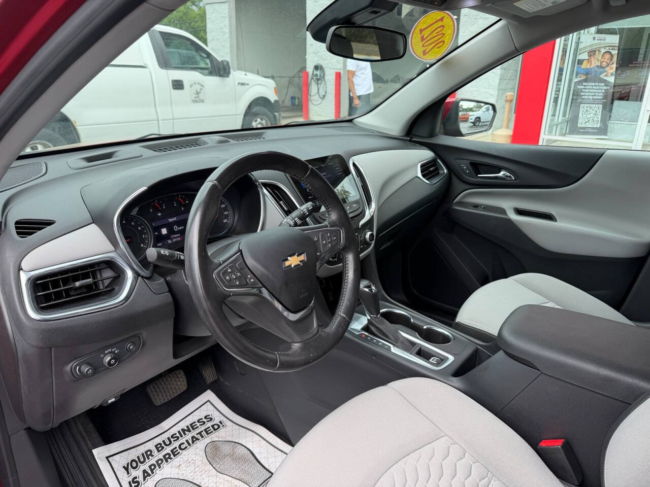 Used 2021 Chevrolet Equinox LT FWD image 11
