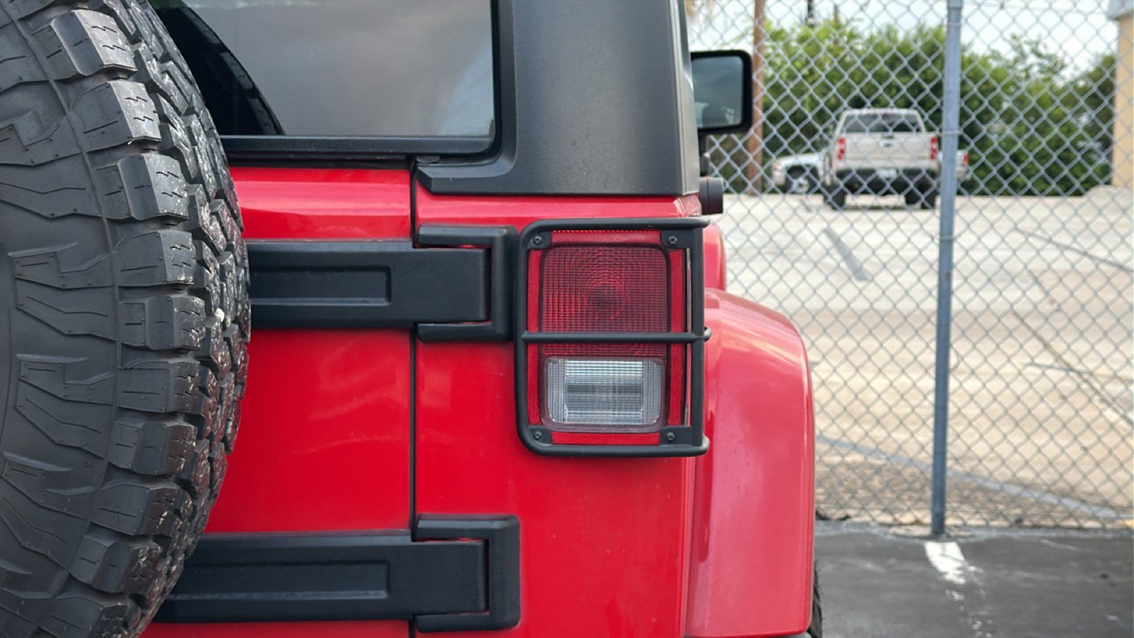 Used 2016 Jeep Wrangler Unlimited Sport AWD/4WD image 10