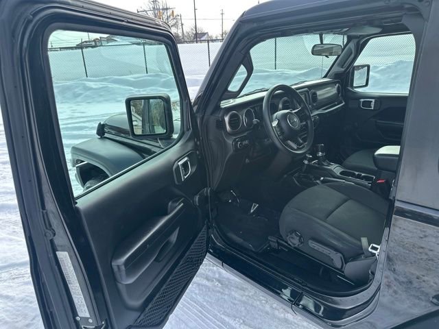 Used 2018 Jeep Wrangler Sport image 33