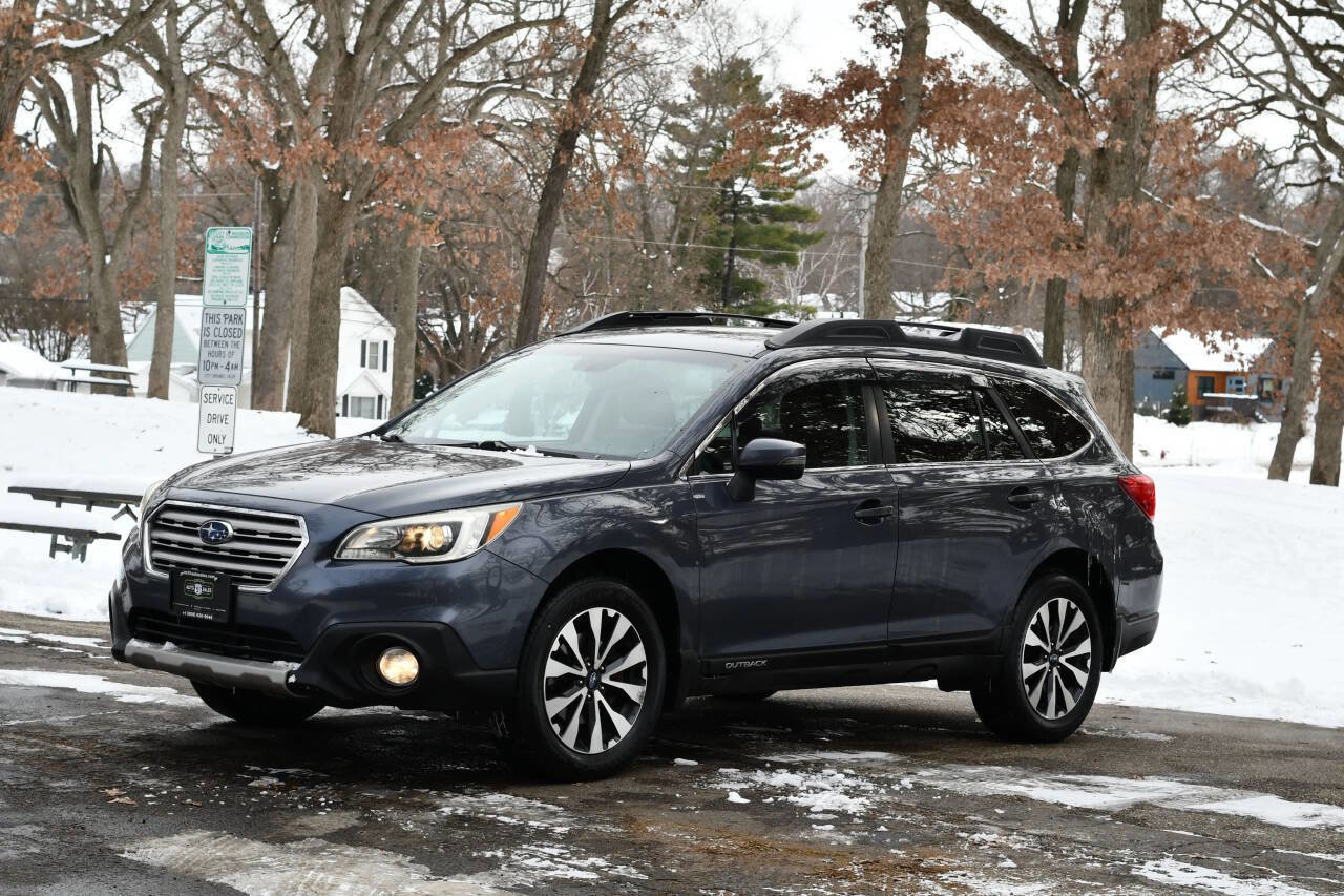 Used 2015 Subaru Outback 2.5i Limited image 3