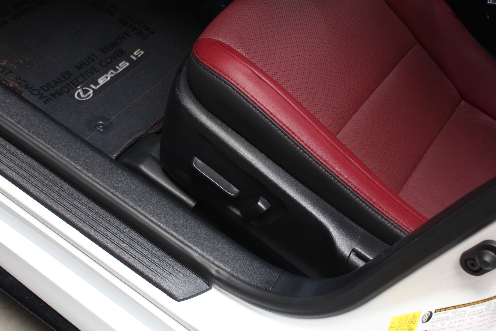 Used 2024 Lexus IS 350 F Sport RWD image 38