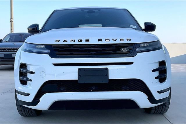 Used 2026 Land Rover Range Rover Evoque Dynamic SE AWD/4WD image 2