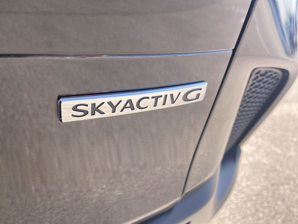 Used 2025 MAZDA CX-50 AWD 2.5 S w/ Preferred Package image 13