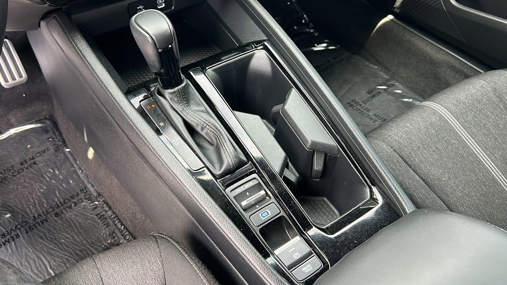 Used 2024 Honda Accord Sport image 15