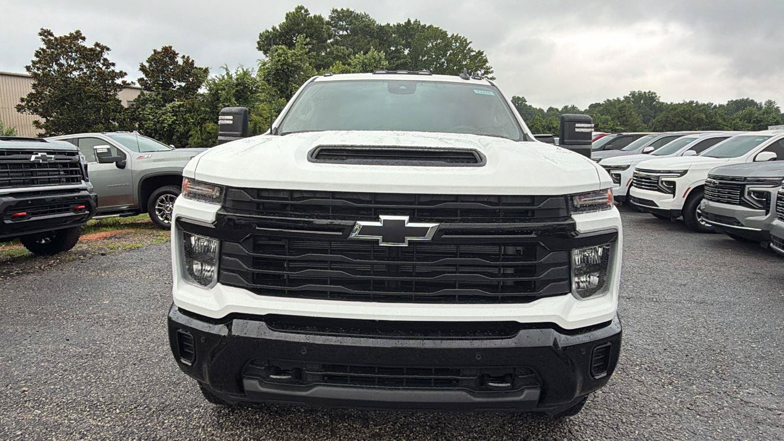 New 2026 Chevrolet Silverado 2500 Custom w/ Custom Value Package AWD/4WD image 2