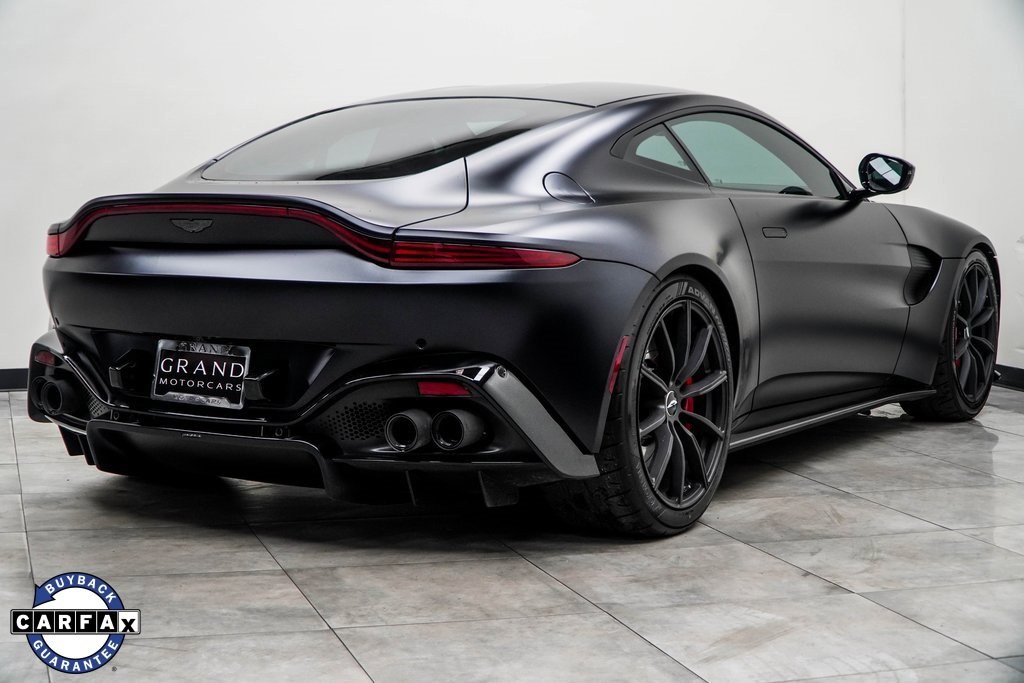 Used 2020 Aston Martin V8 Vantage Coupe image 12