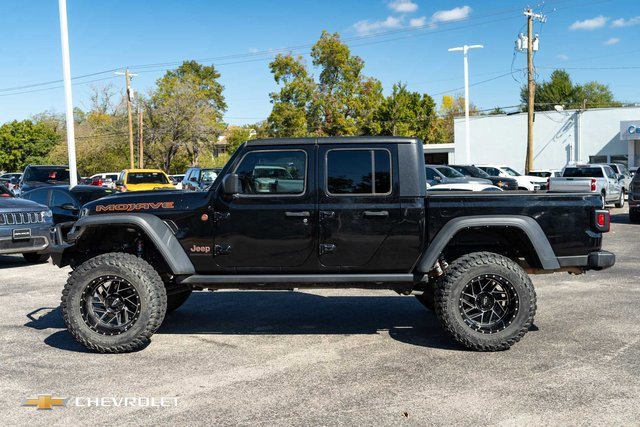 Used 2023 Jeep Gladiator Mojave w/ Trailer Tow Package image 9