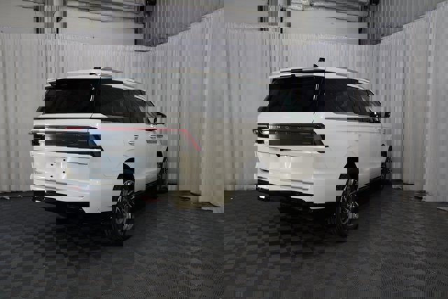 New 2025 Lincoln Navigator Reserve image 49