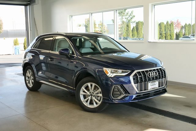 New 2025 Audi Q3 2.0T Premium Plus