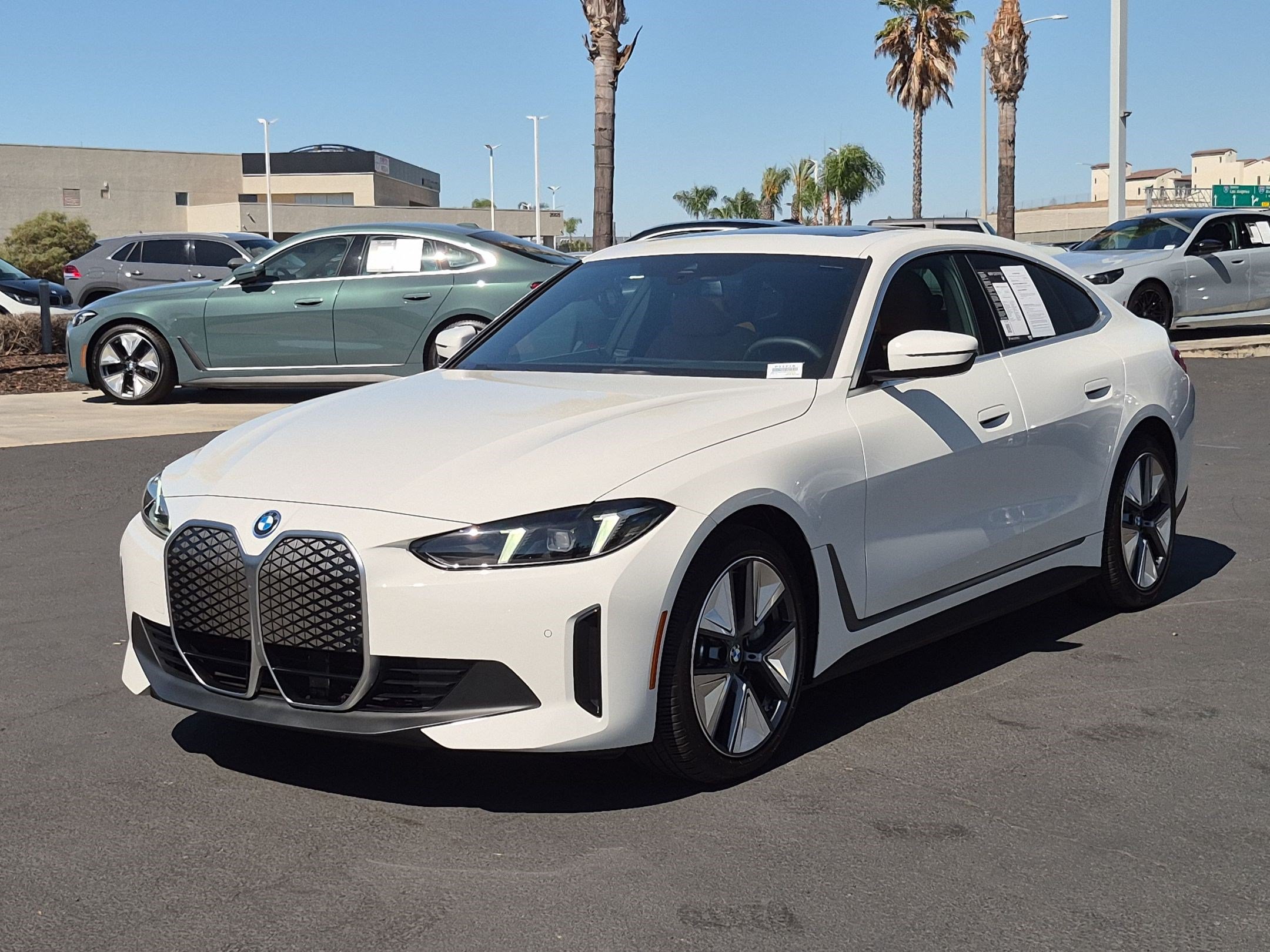 Certified 2025 BMW i4 eDrive40 w/ M Sport Package RWD image 5
