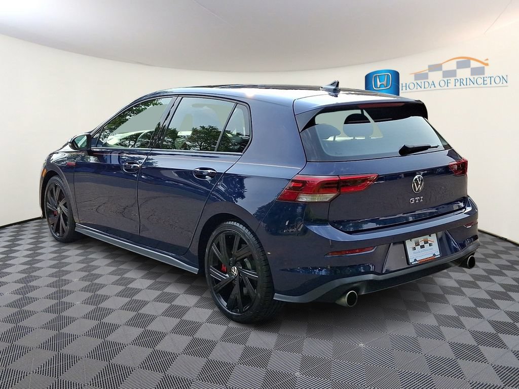 Used 2022 Volkswagen GTI SE FWD image 4