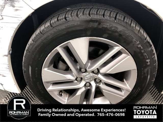 Used 2014 Toyota Corolla LE w/ Body Protection Package FWD image 29