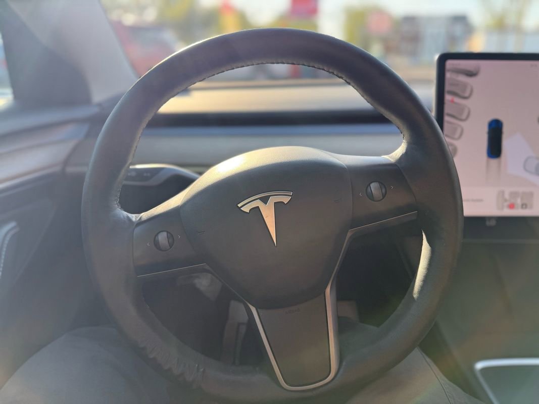 Used 2021 Tesla Model 3 Long Range AWD/4WD image 24