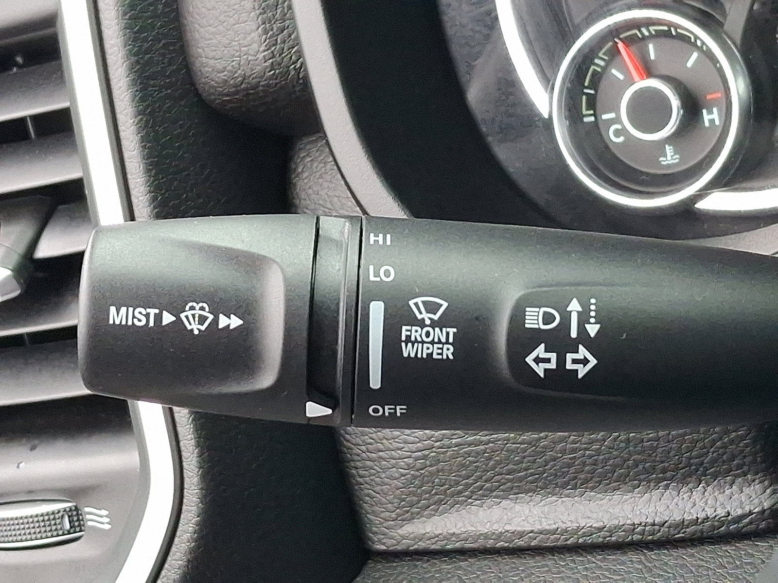 Certified 2025 RAM 1500 Big Horn image 26