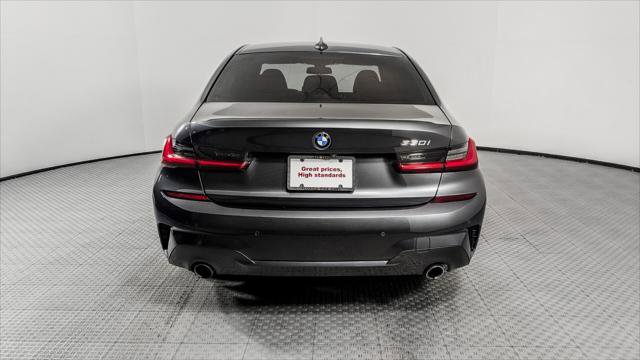 Used 2021 BMW 330i Sedan w/ M Sport Package RWD image 7