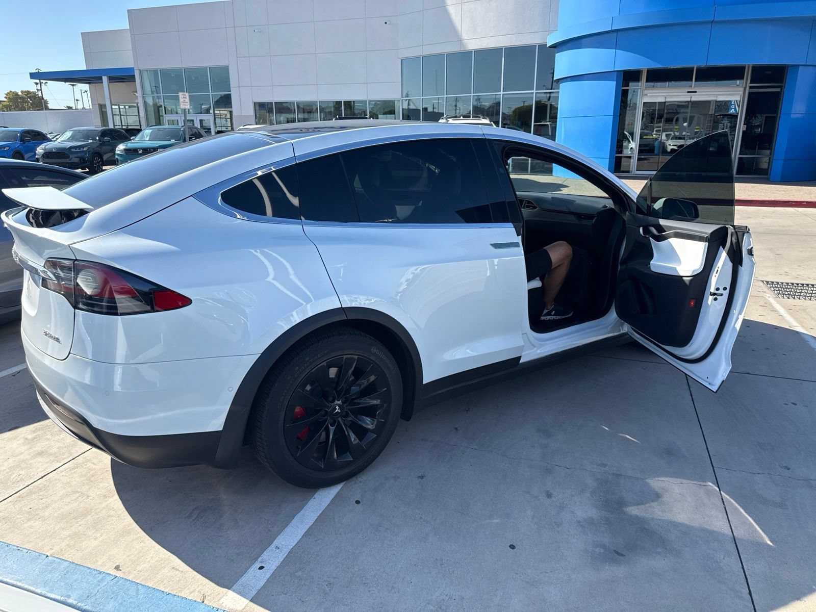 Used 2020 Tesla Model X Performance AWD/4WD image 6