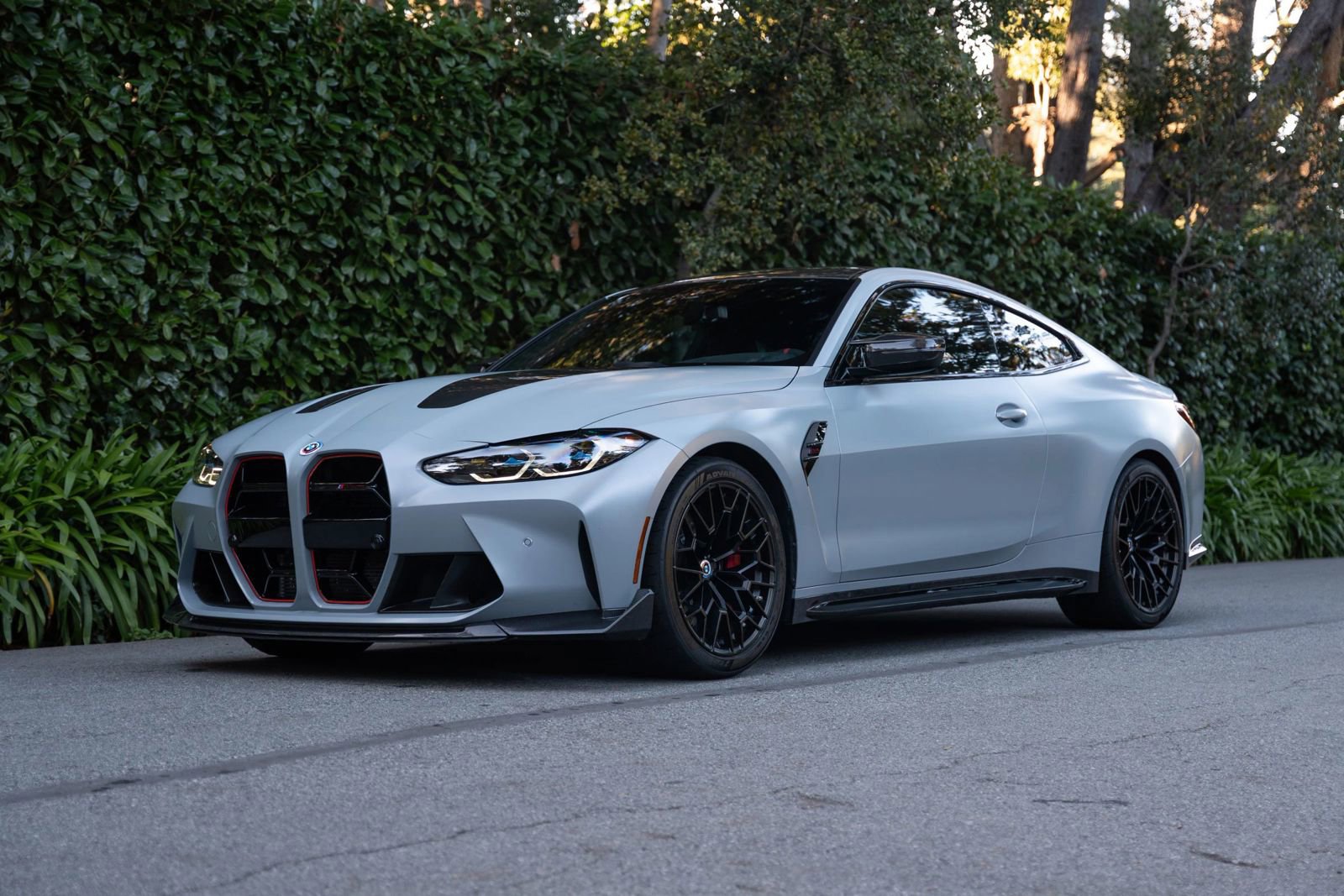 Used 2023 BMW M4 CSL image 1