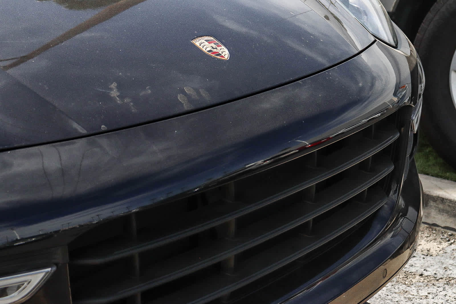 Used 2016 Porsche Cayenne GTS w/ Premium Package Plus image 4