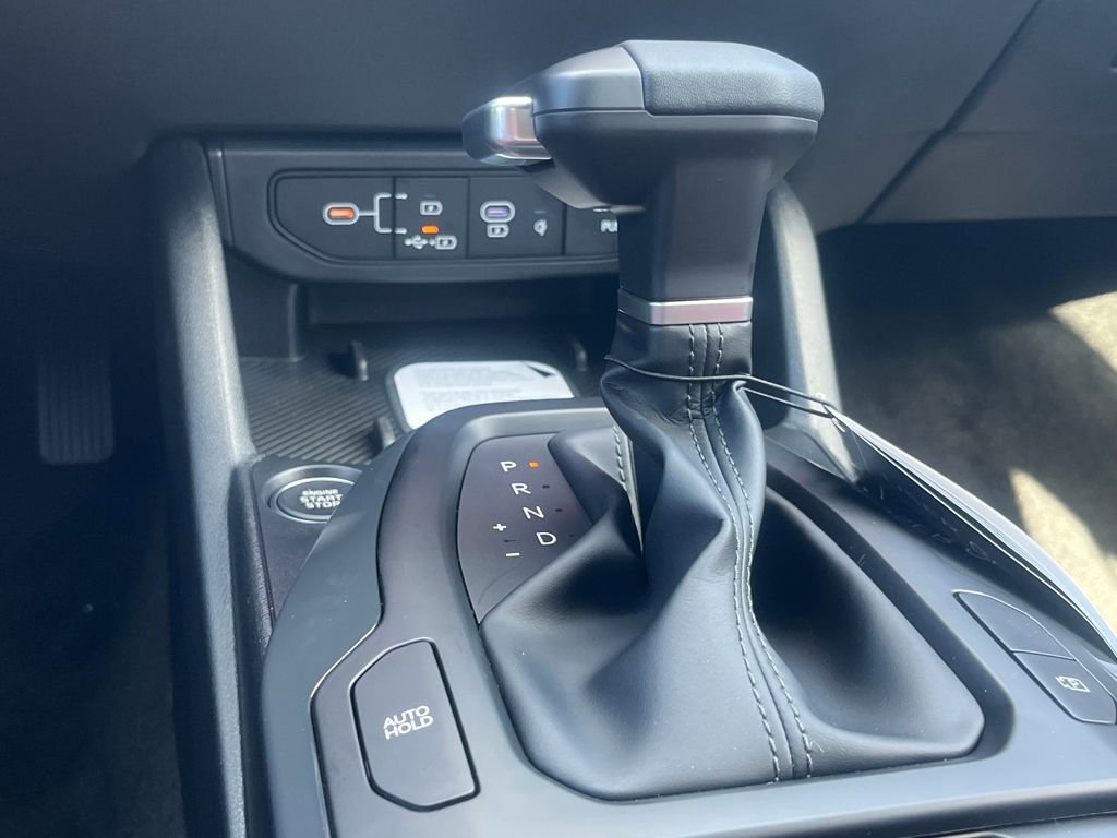 New 2025 Kia K4 GT-Line image 31