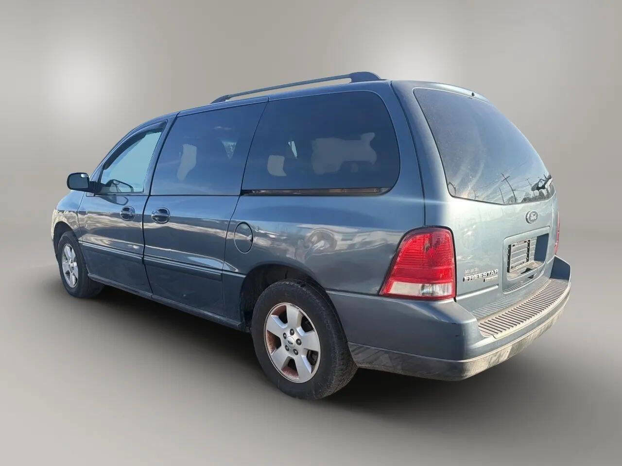 Used 2006 Ford Freestar SE FWD image 7