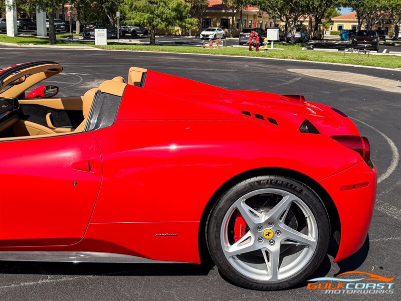 Used 2014 Ferrari 458 Spider RWD image 43