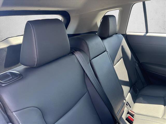 Certified 2025 Toyota Corolla Cross XLE image 21