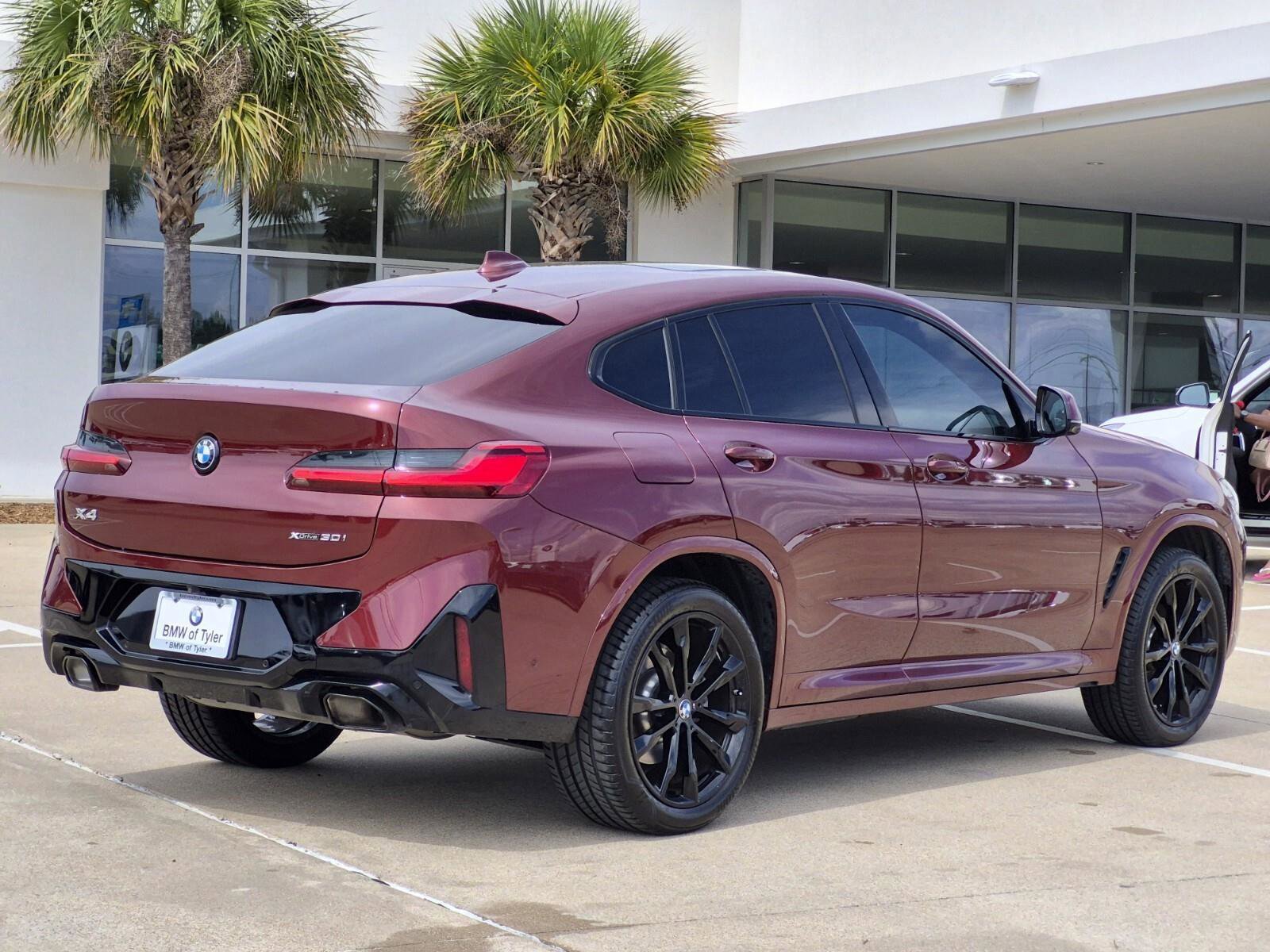 Certified 2025 BMW X4 xDrive30i AWD/4WD image 4