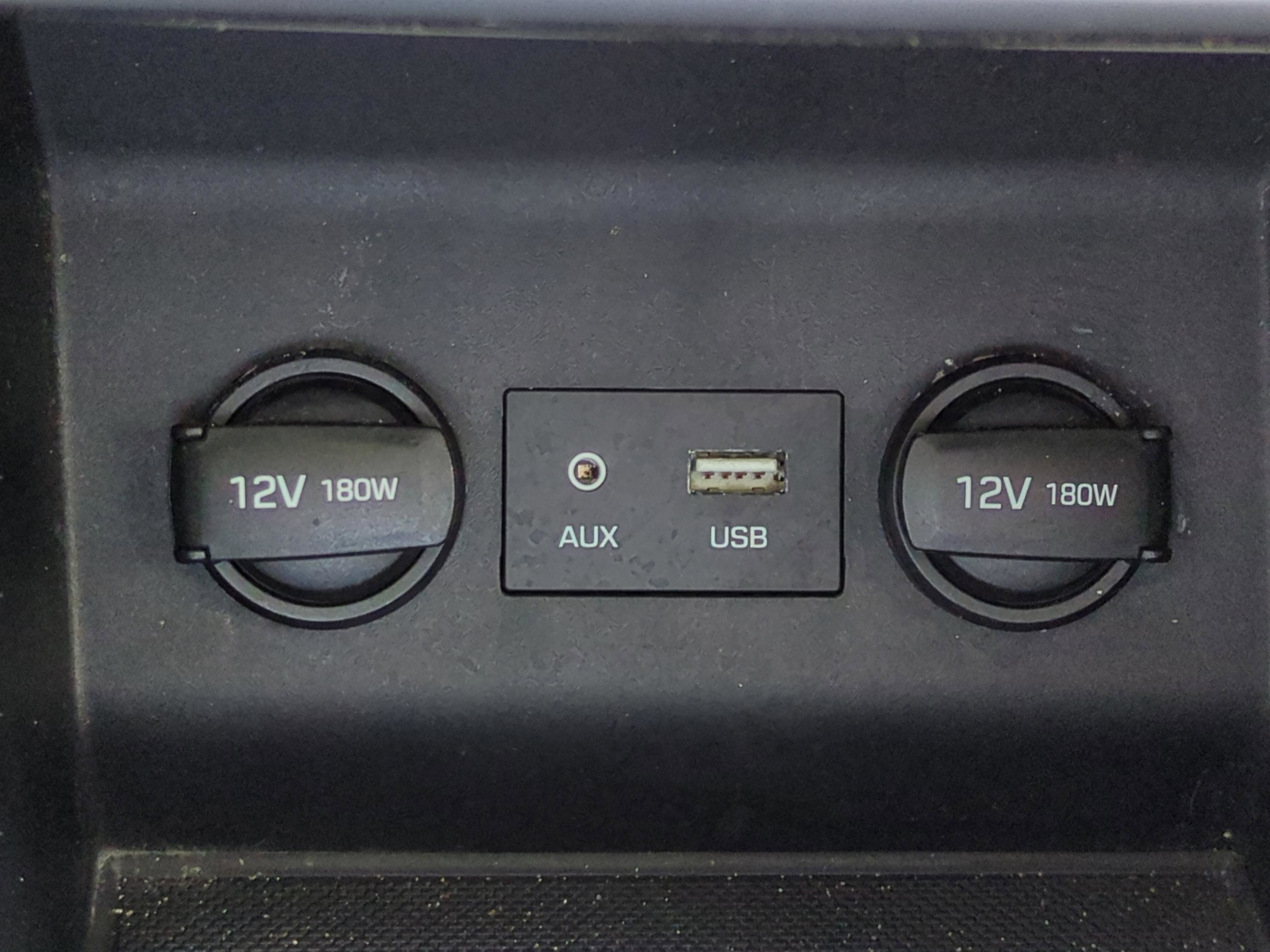Used 2019 Hyundai Elantra SEL FWD image 16