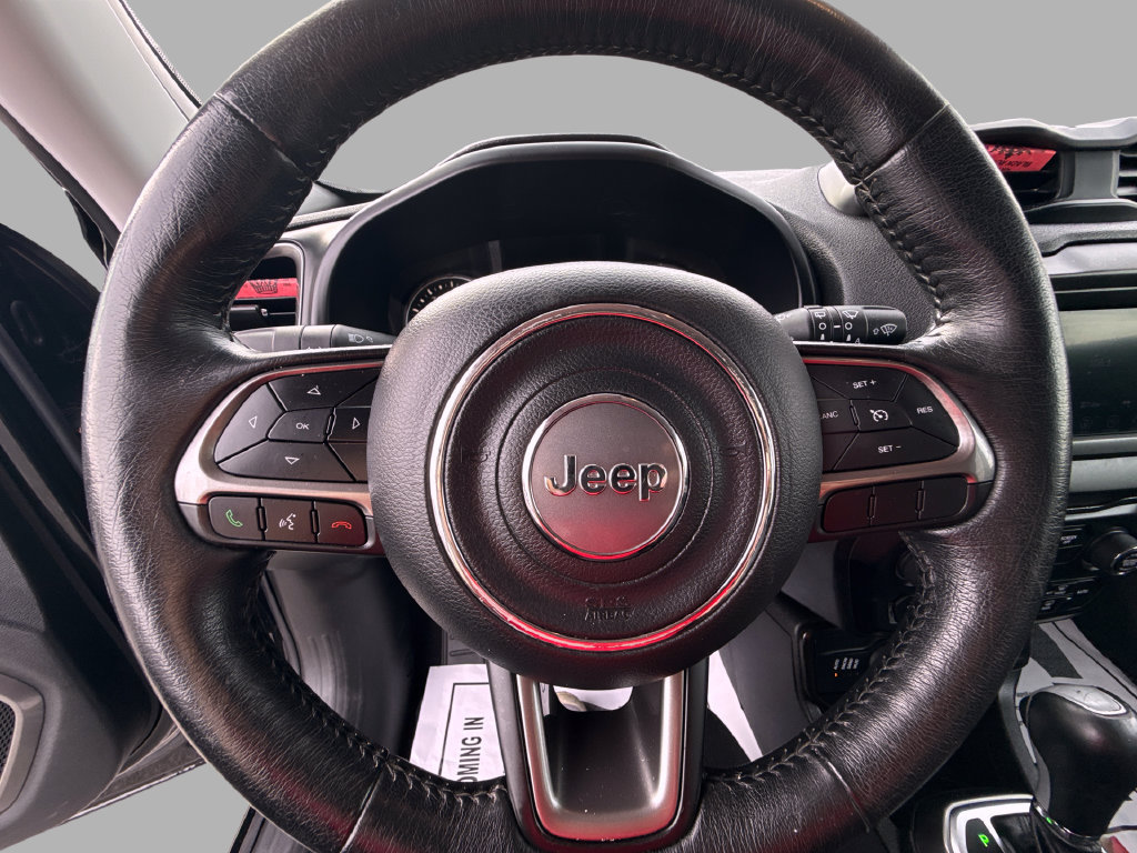 Used 2020 Jeep Renegade Limited AWD/4WD image 18