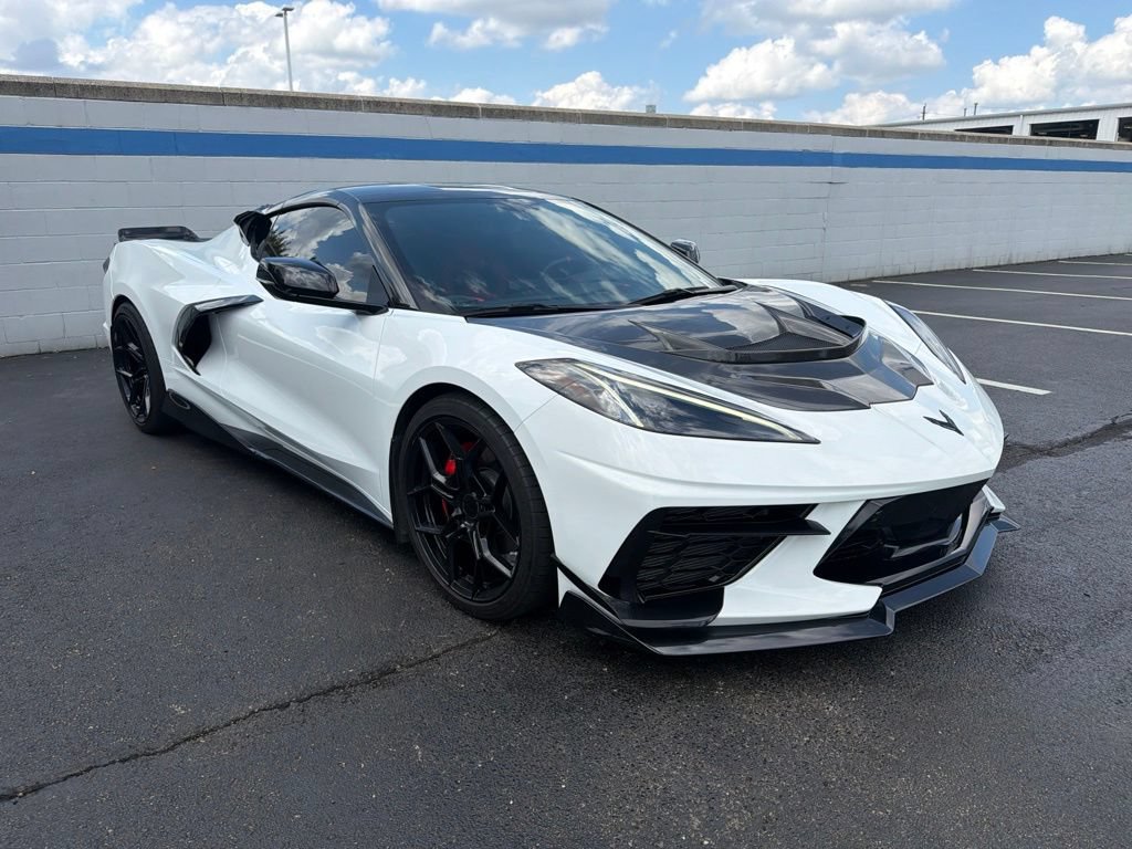 Used 2023 Chevrolet Corvette Stingray Preferred Cpe w/ Stealth Interior Trim Package RWD image 7