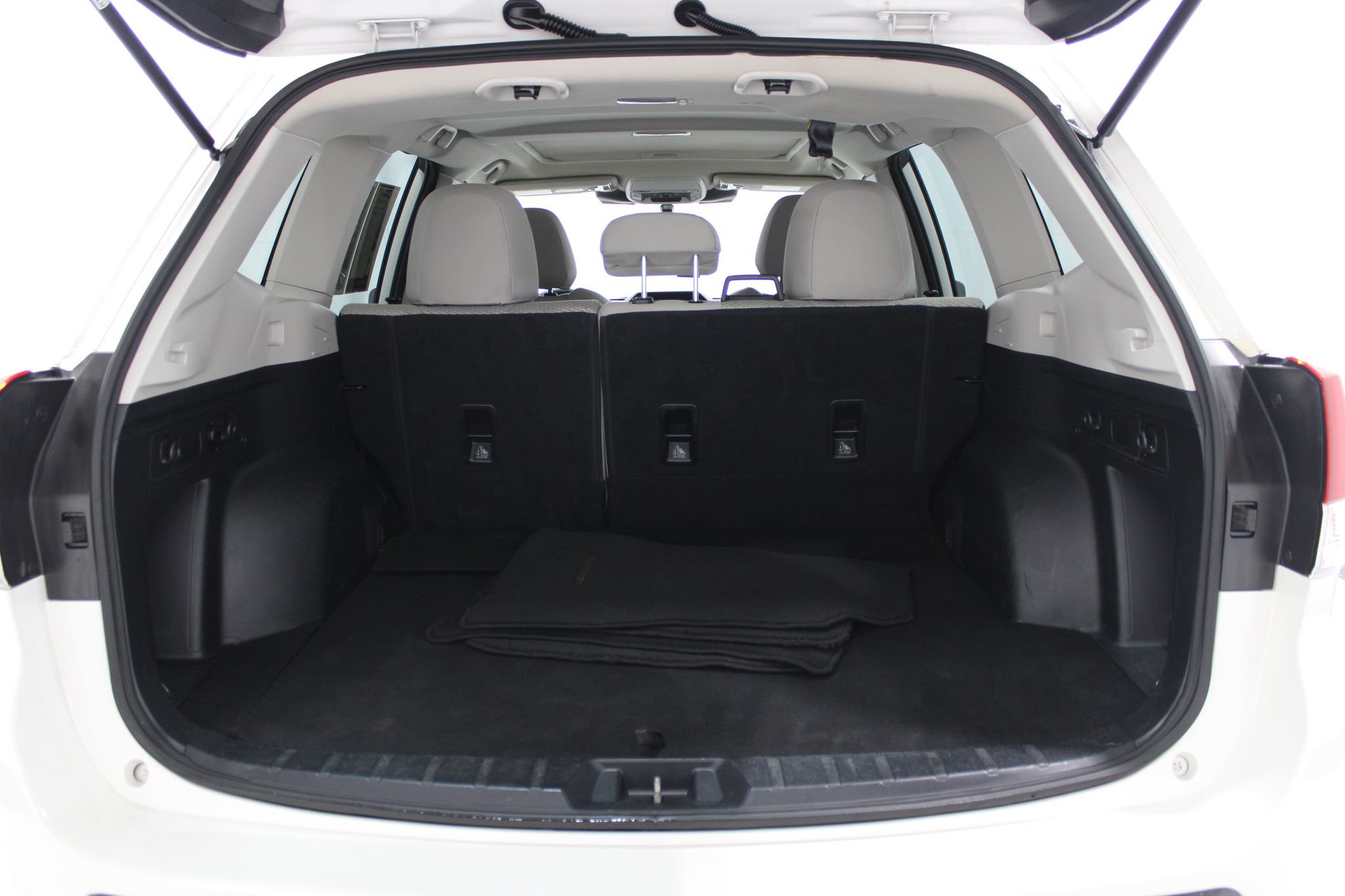 Used 2023 Subaru Forester Premium AWD/4WD image 21