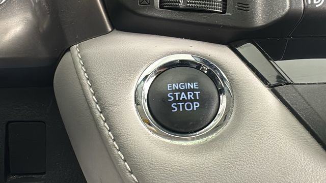 Used 2018 Toyota RAV4 XLE image 24