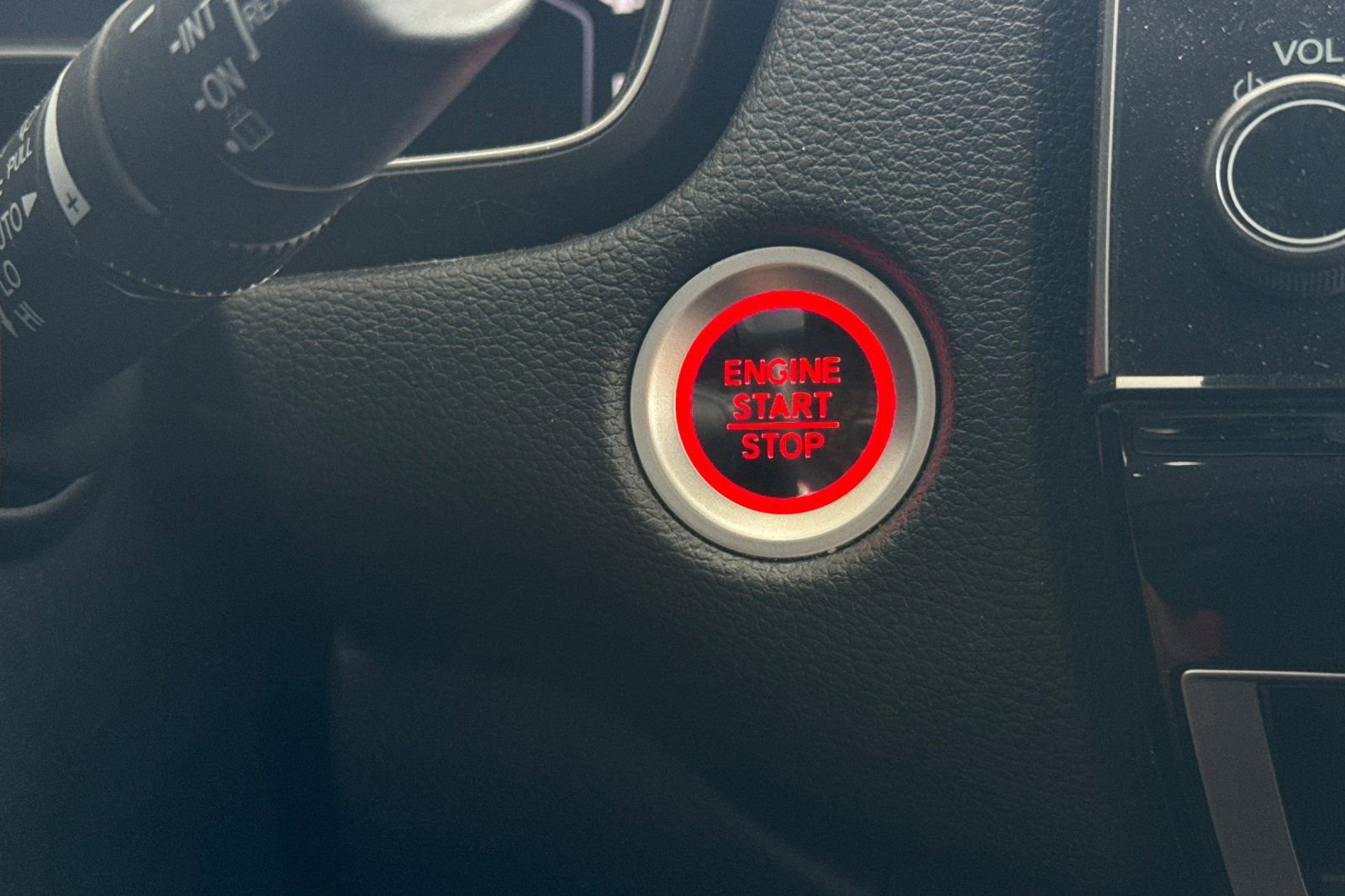 Used 2020 Honda CR-V Touring image 26