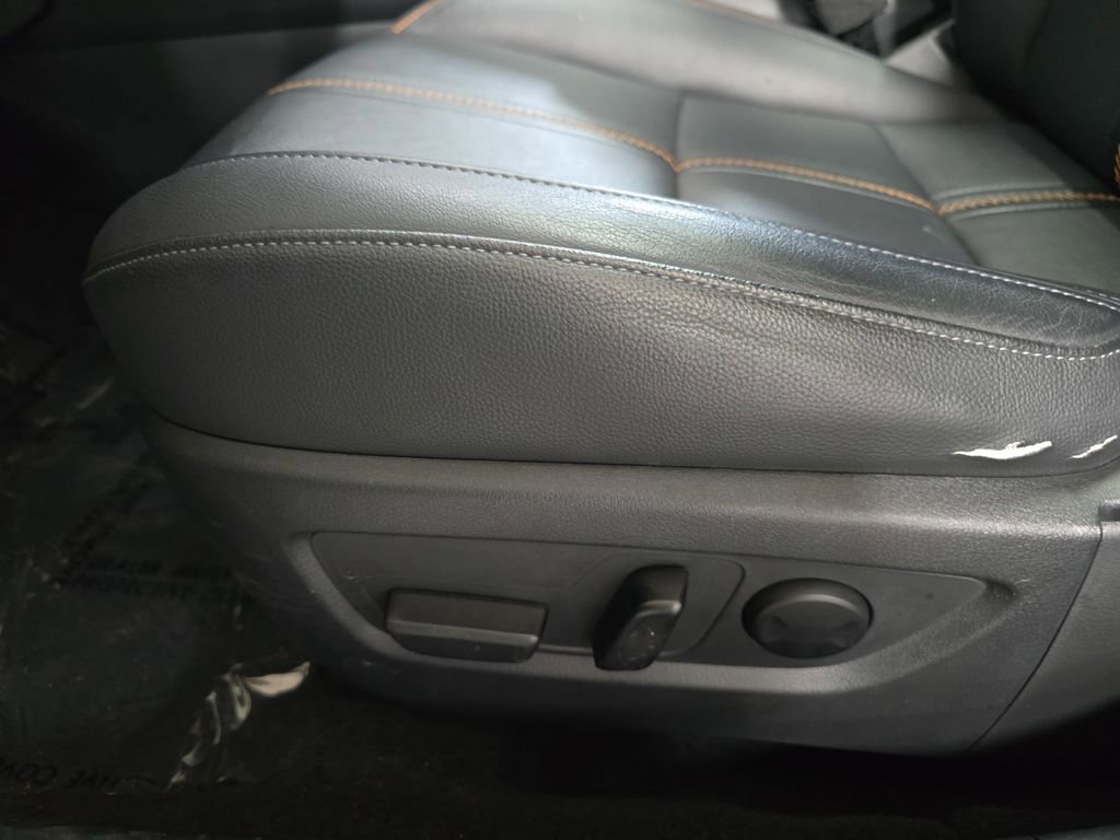 Used 2024 MAZDA CX-50 AWD 2.5 Turbo w/ Cargo Package image 28