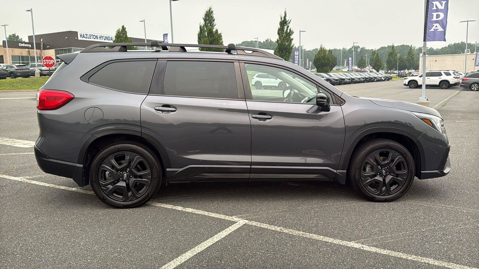 Used 2023 Subaru Ascent Onyx Edition Limited AWD/4WD image 3