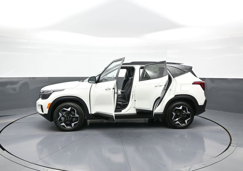 New 2025 Kia Seltos S image 42