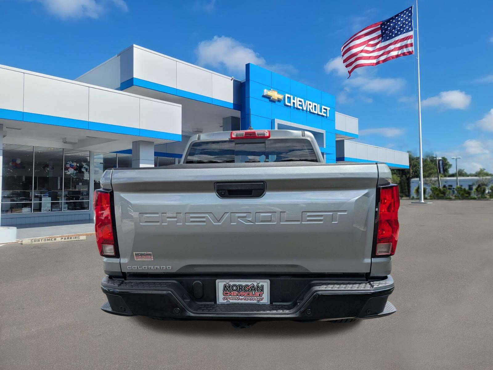 Used 2025 Chevrolet Colorado W/T RWD image 4