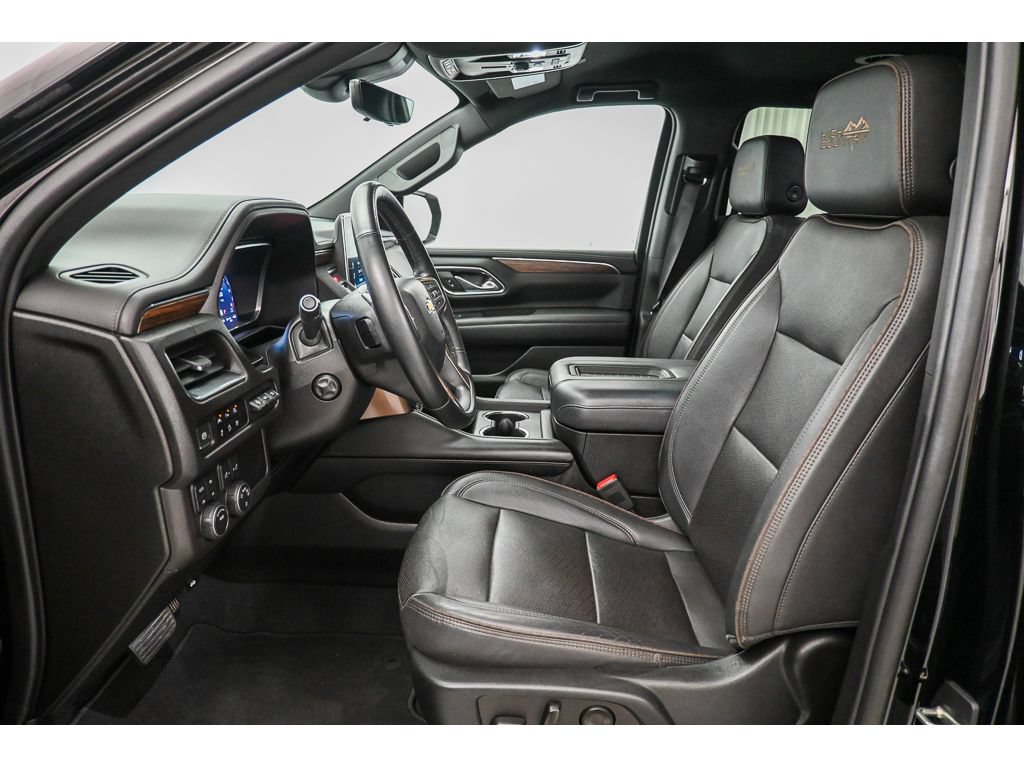 Used 2023 Chevrolet Tahoe High Country AWD/4WD image 39
