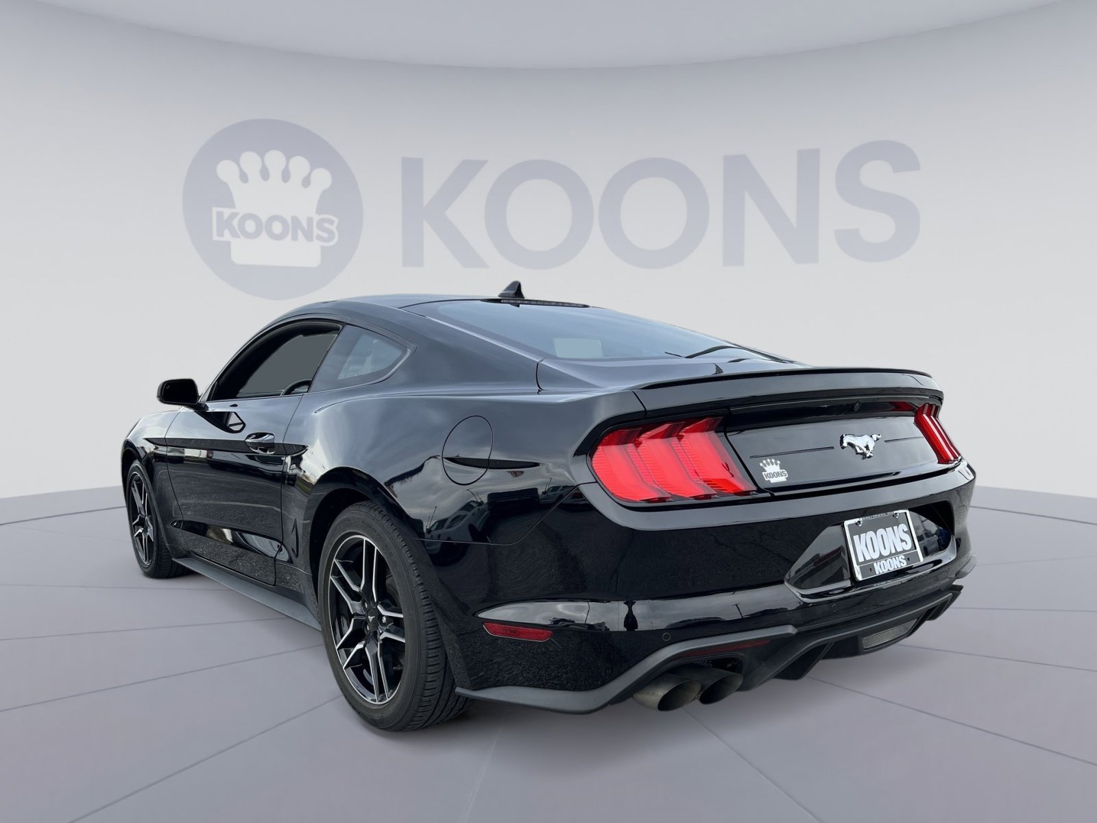 Used 2023 Ford Mustang Premium w/ Equipment Group 201A image 4
