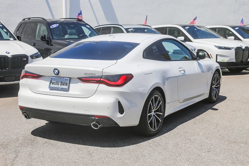 Certified 2023 BMW 430i Coupe w/ Premium Package RWD image 6