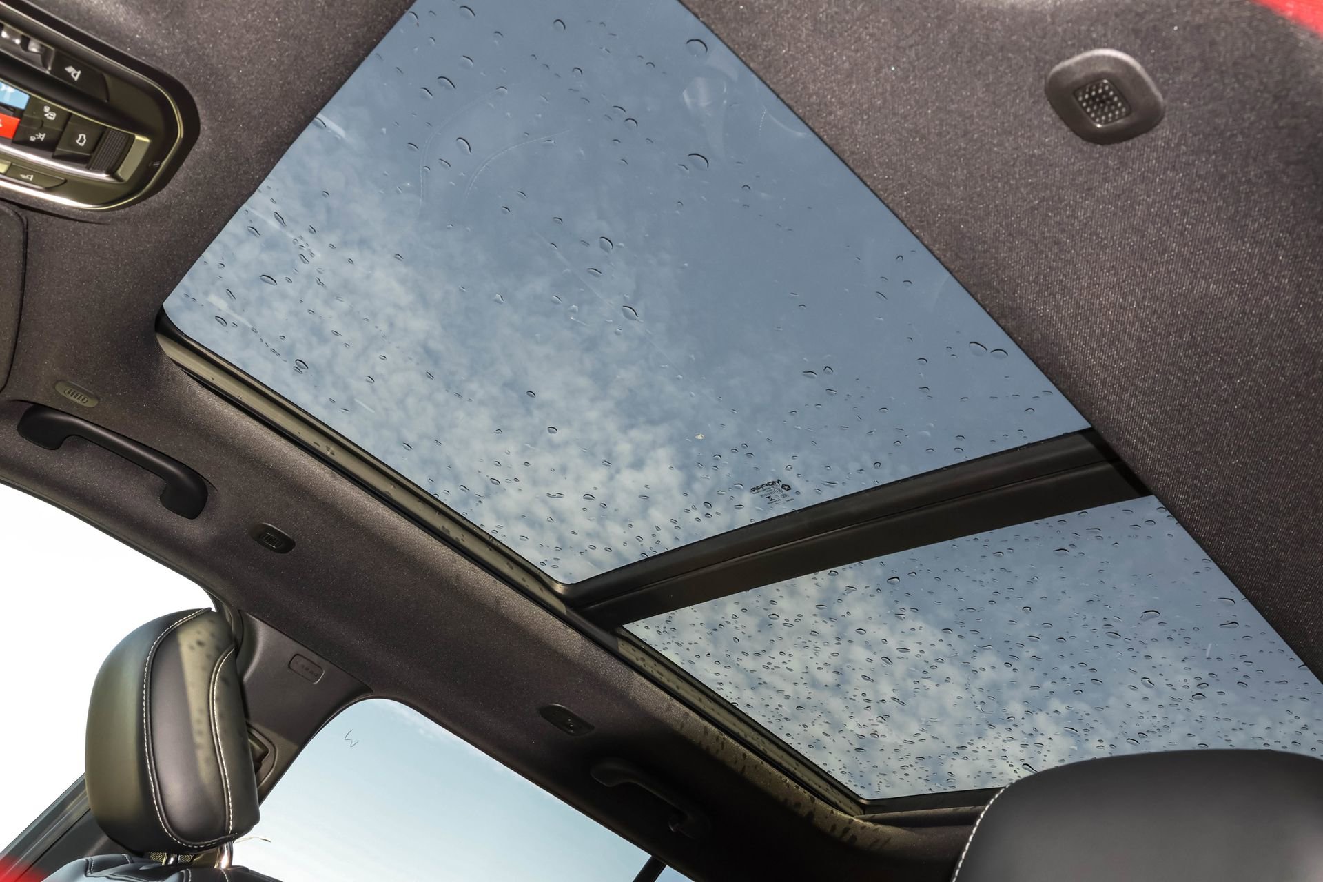 New 2025 Jeep Grand Cherokee Limited w/ Black Appearance Package image 6